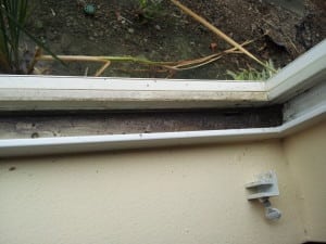 window track cleaning